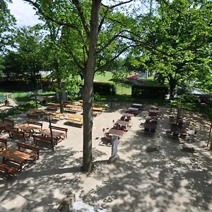3* Hotel Volkspark