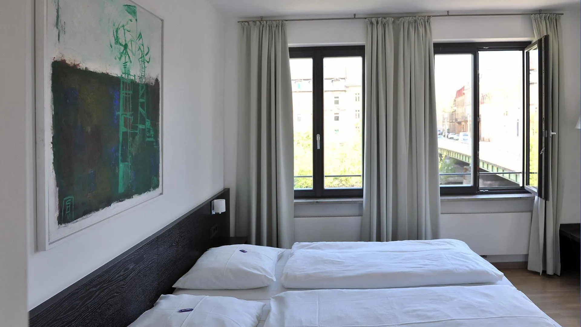 Tandem Hotel Bamberga 3*,